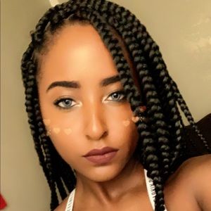 Meet your Posher, Nadja
